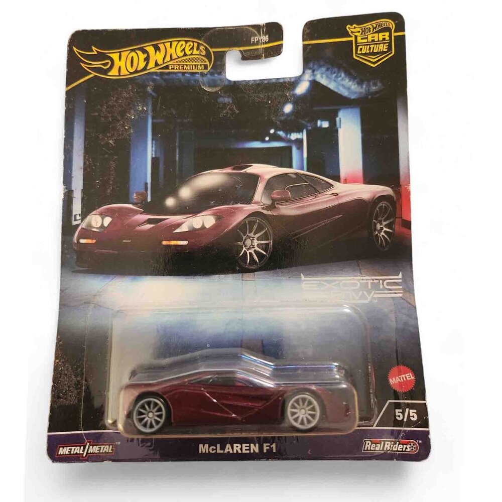 Hot Wheels Purple McLauren F-1 Diecast Toy Car FPY86
